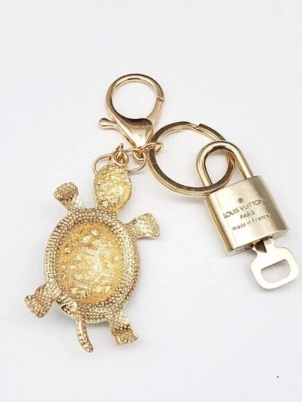 Louis Vuitton Authentic Gold Lock 🔒 Unbranded Turtle Keychain Charm for Bags